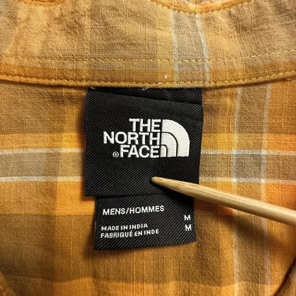 The North Face Plaid Short Sleeve Shirt‎ Medium Outdoor Hiking Casual Q-13